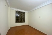 Cho thuê ở nhóm 6 người, hộ gia đình, KD online ngõ 211 Khương Trung, 43m2, 3 tầng, 3 ngủ, 11 Triệu